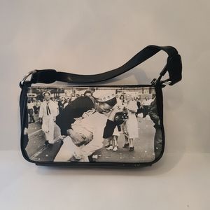 Life Magazine 1945 NYC Victory Kiss purse